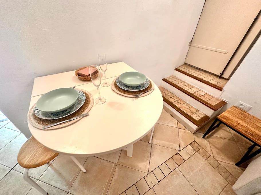 Un Petit Coin Proche De La Mer Menton Extérieur photo